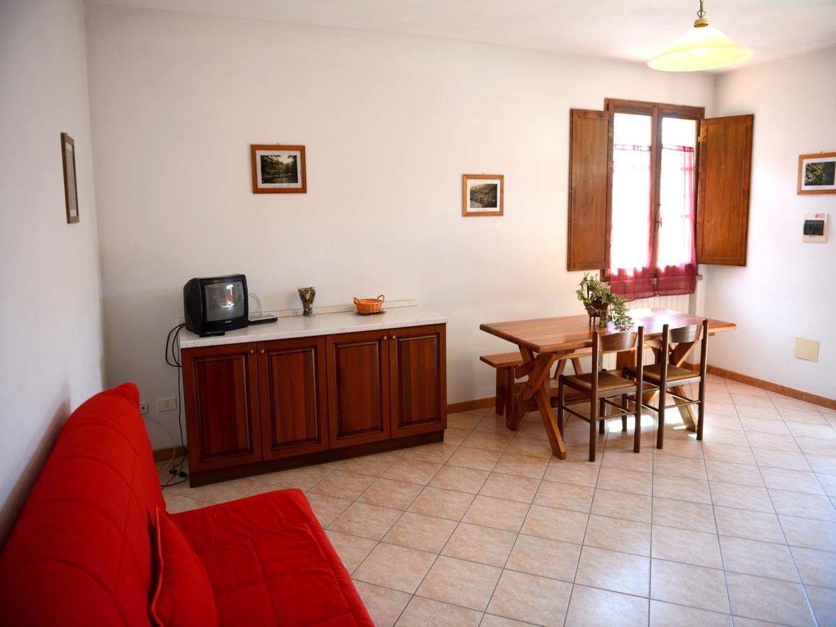 San Francesco Pomarance Bagian luar foto