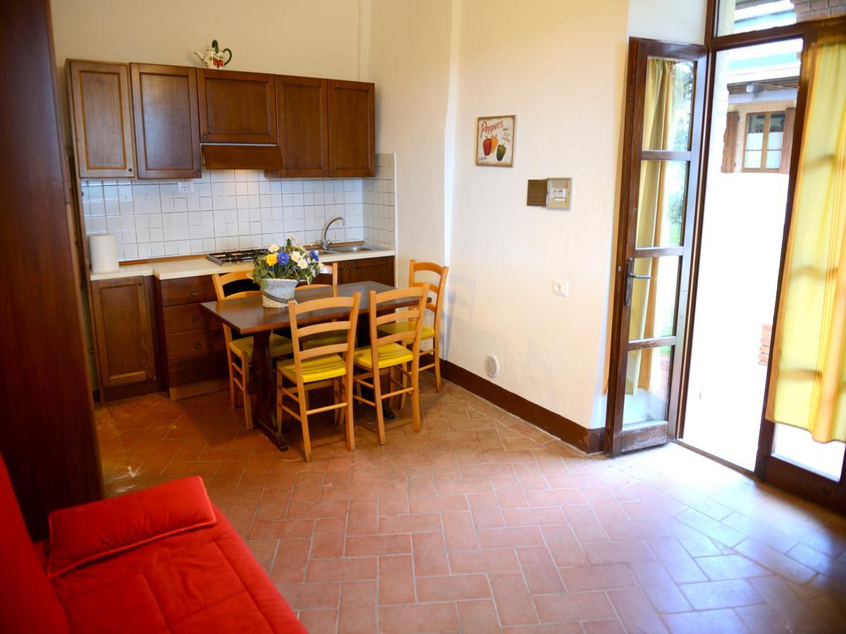 San Francesco Pomarance Bagian luar foto