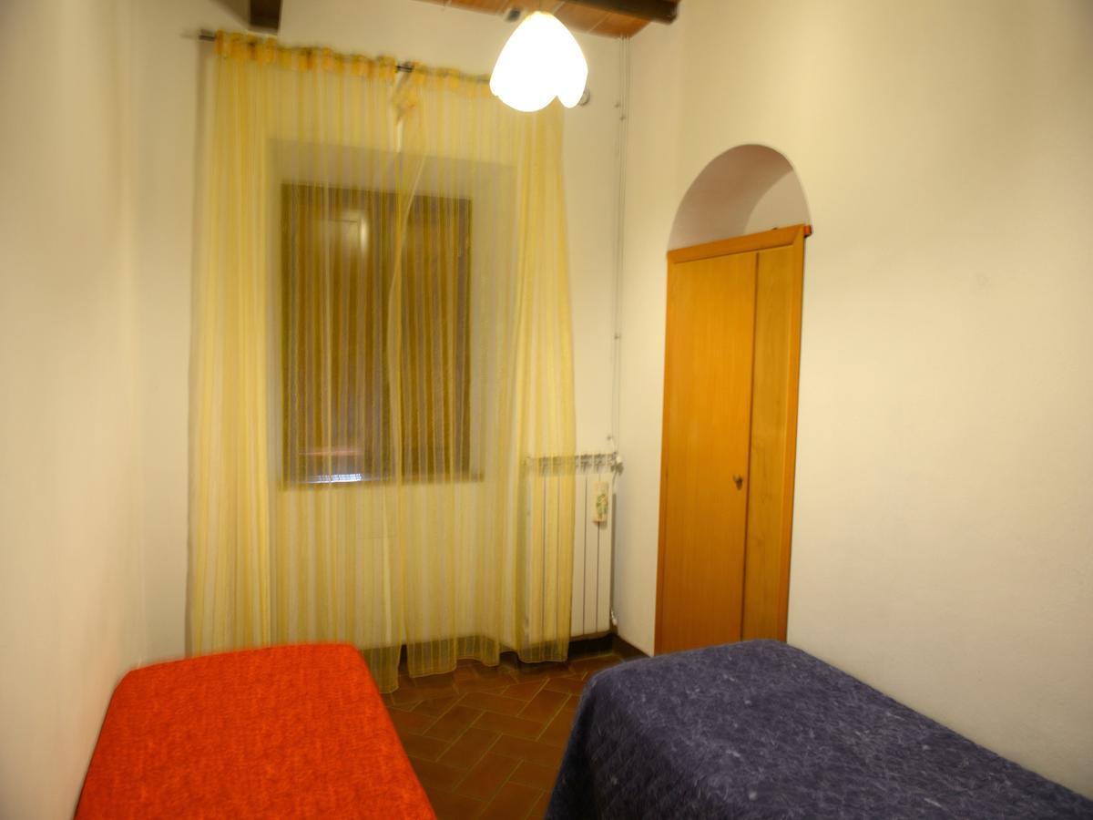 San Francesco Pomarance Bagian luar foto