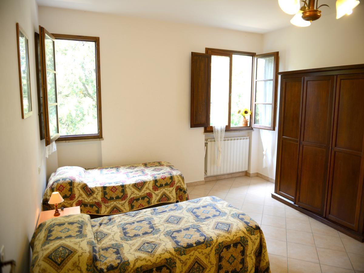 San Francesco Pomarance Bagian luar foto
