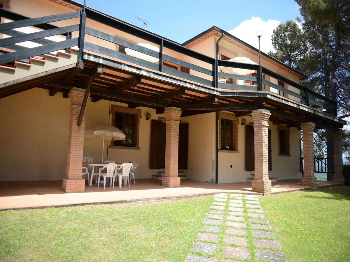 San Francesco Pomarance Bagian luar foto