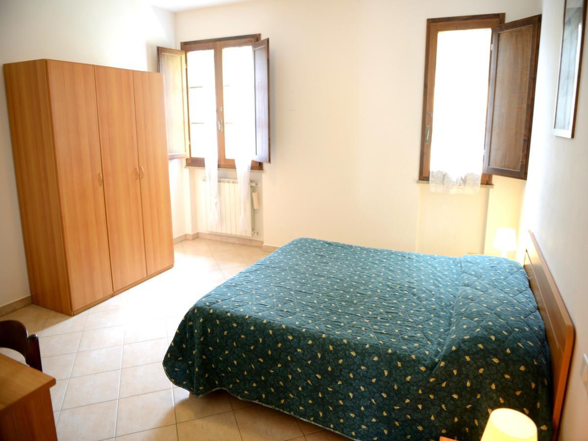 San Francesco Pomarance Bagian luar foto