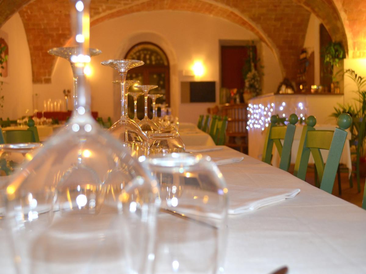 San Francesco Pomarance Bagian luar foto